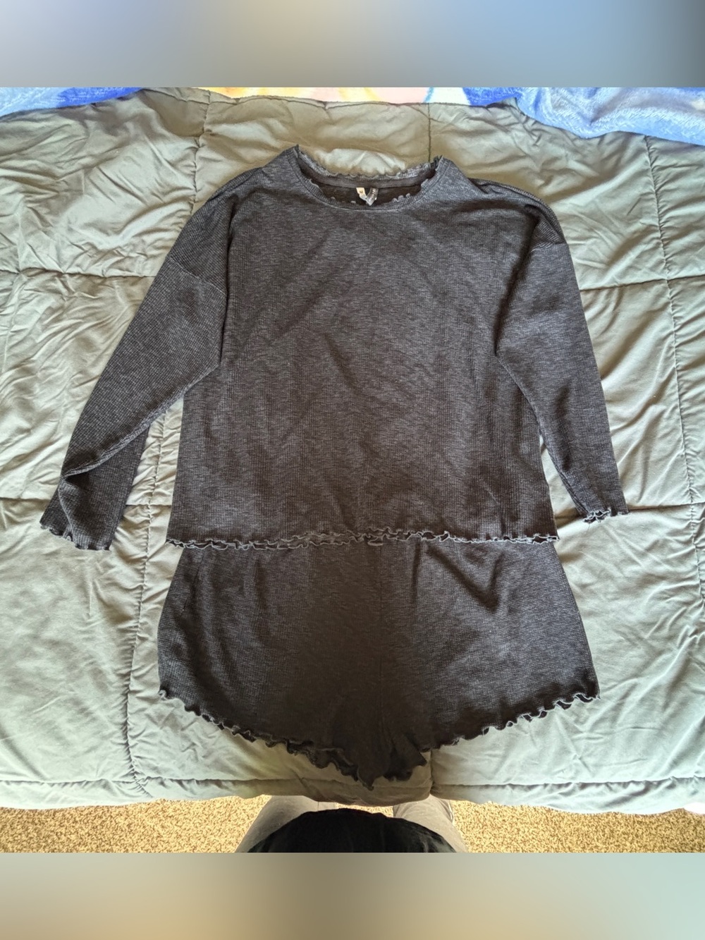 Womenβs Dark Gray Ruffle-Trim Pajama Set - Cozy Two-Piece Sleepwear - NWOT